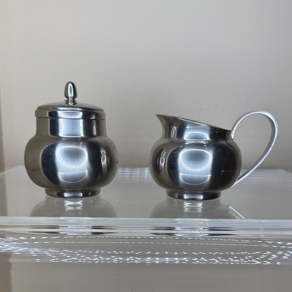 Oneida 18/8 Stainless Steel Sugar and Creamer Set
